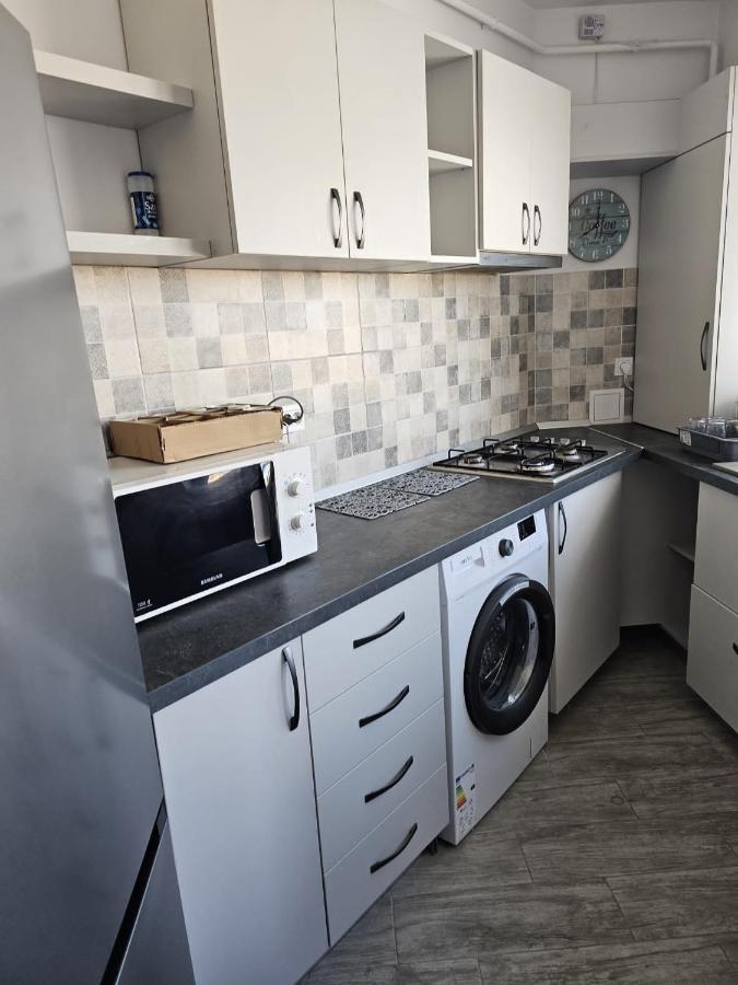 Astero Apartments Premium Accomodation Iasi Exterior foto